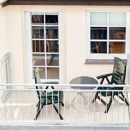 Apartmenthaus Chrischanshof Rostock Exterior foto